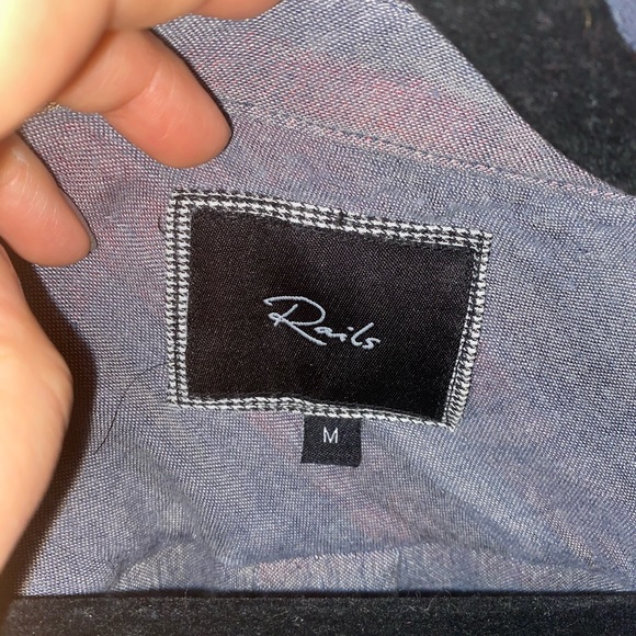 Rails red and navy flannel size medium - Picture 4 of 5